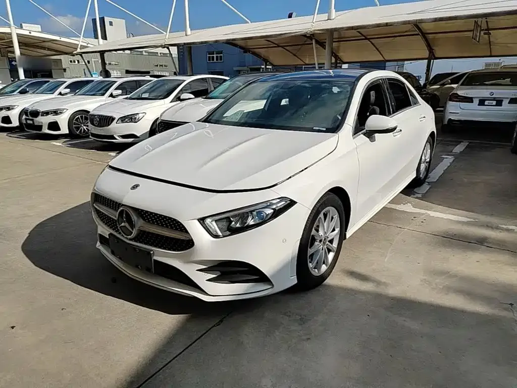 Mercedes-Benz A-Class — фото 1