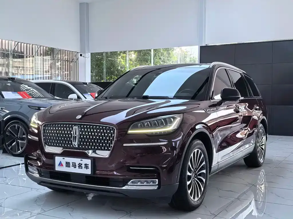 Lincoln Aviator — фото 1