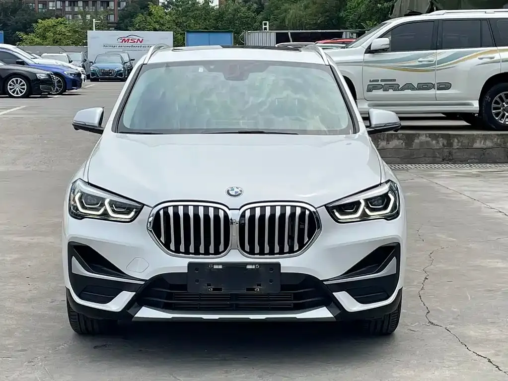 BMW X1 — фото 2