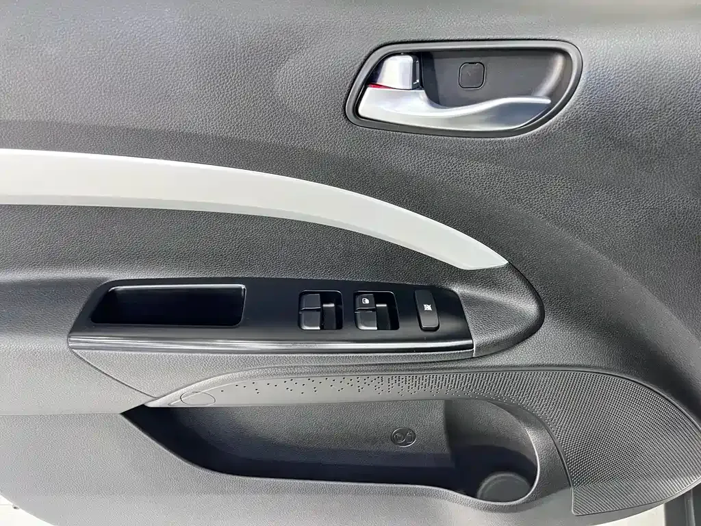 Kia KX1 — фото 9