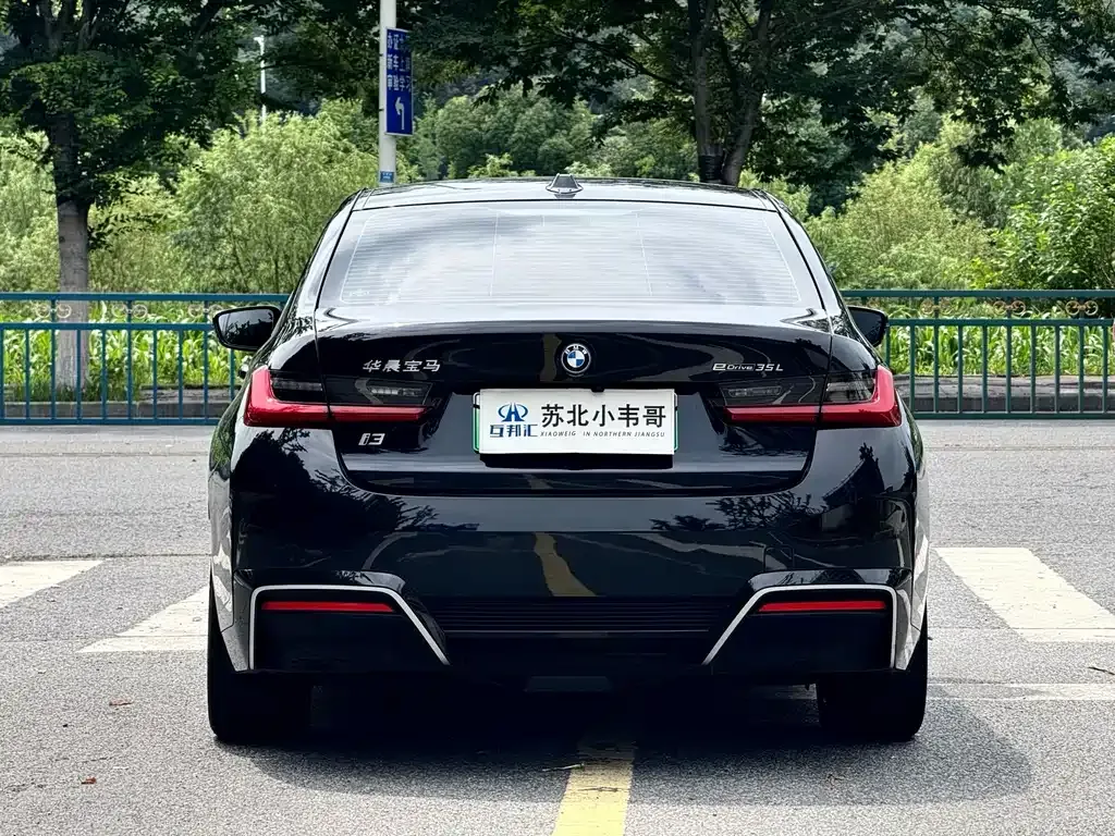 BMW i3 — фото 5