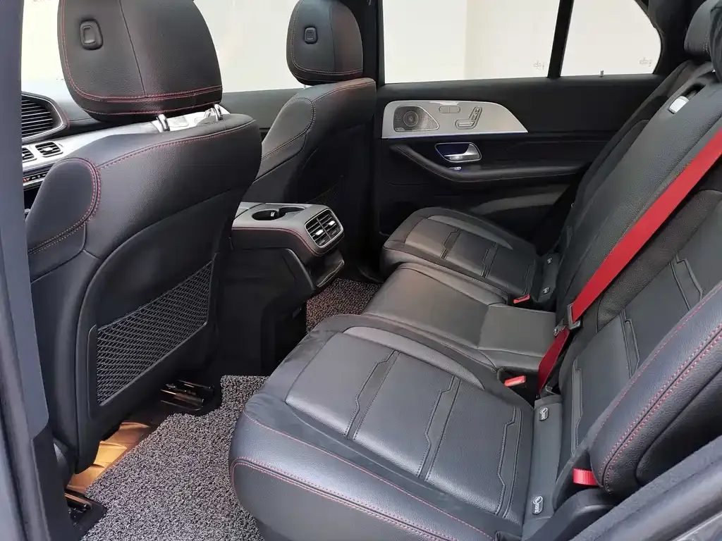 Mercedes-Benz GLE AMG — фото 7