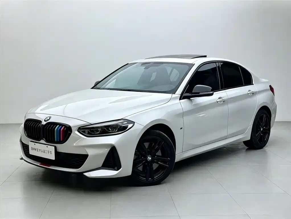 BMW 1 Series — фото 1