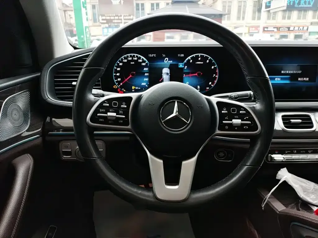 Mercedes-Benz GLE (Import) — фото 9