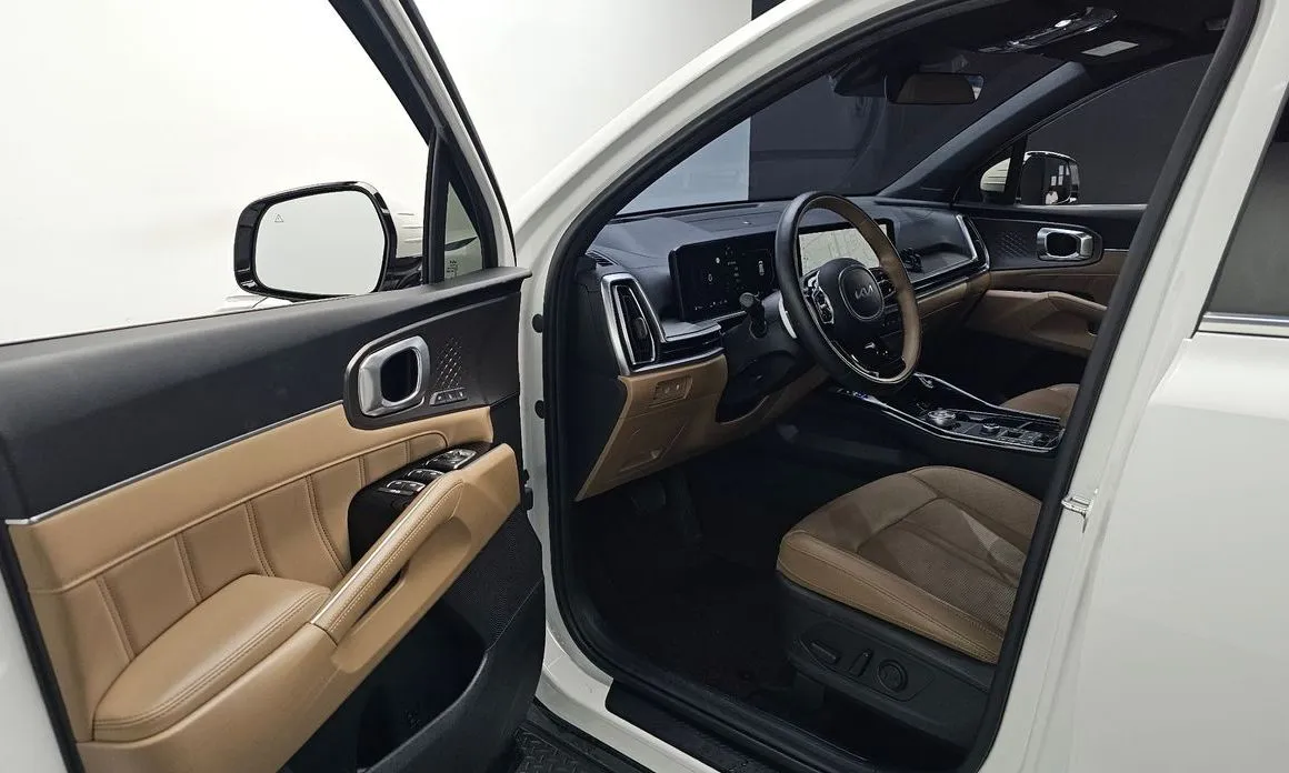 Kia Sorento — фото 5