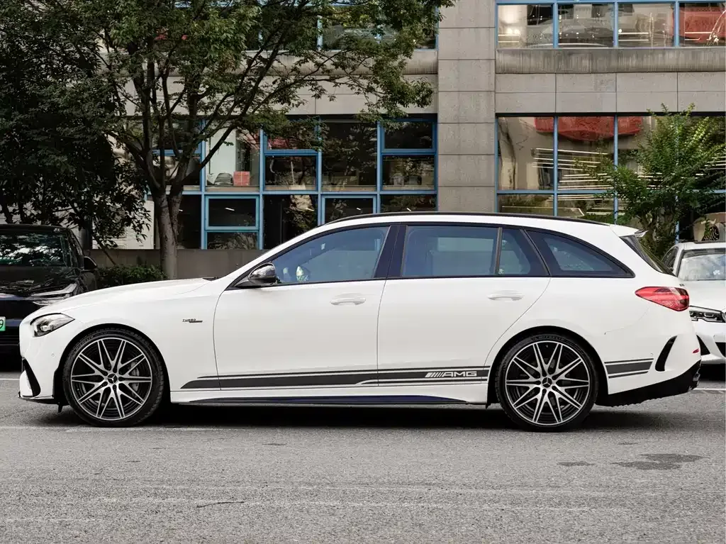 Mercedes-Benz C-Class AMG — фото 10