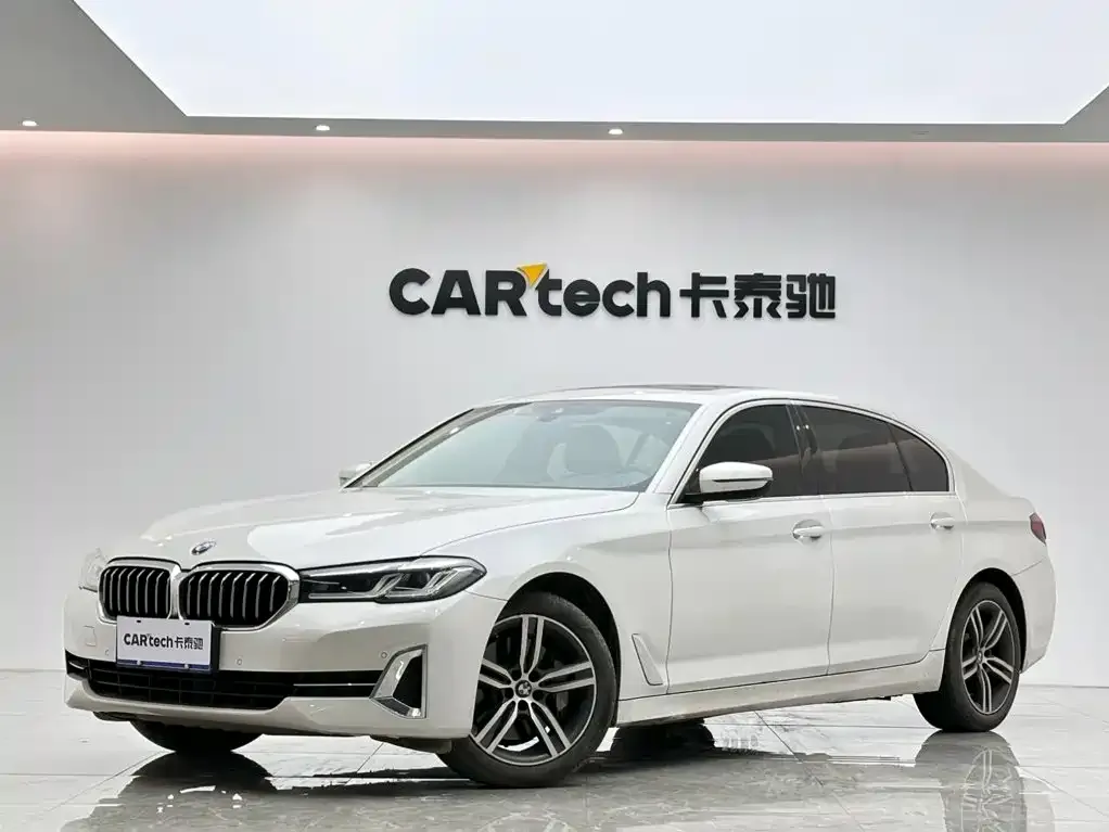 BMW 5 Series — фото 1