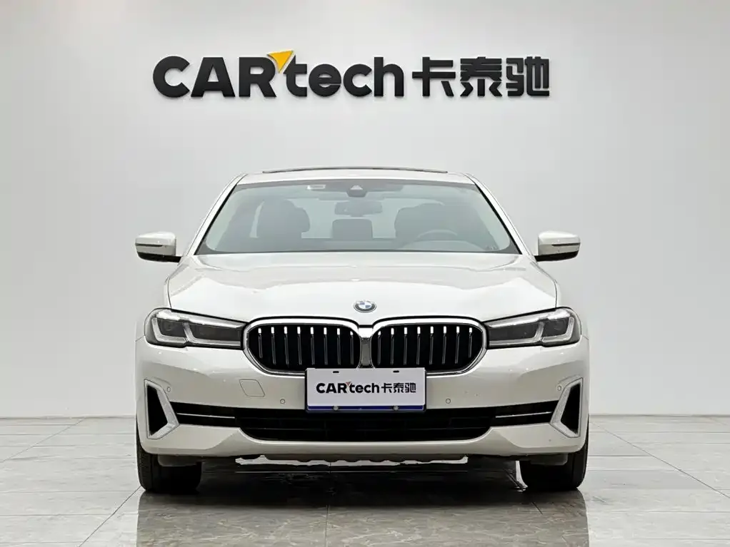 BMW 5 Series — фото 2