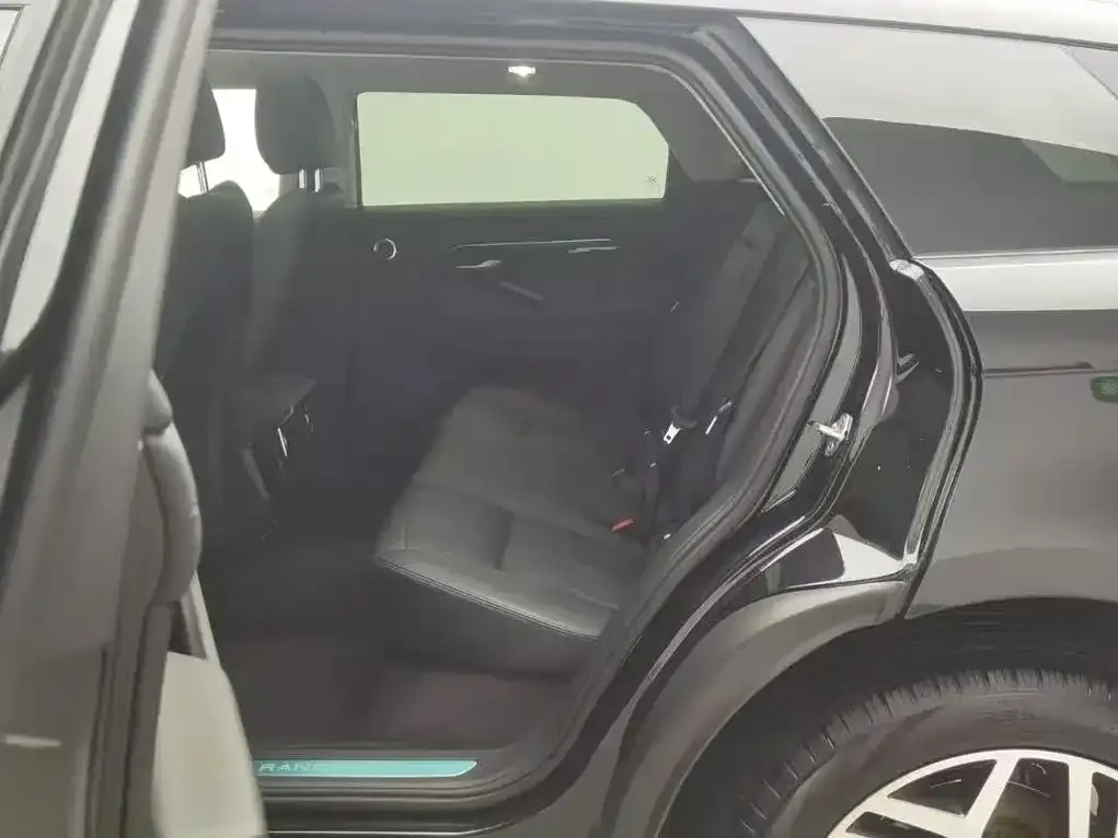 Land Rover Evoque — фото 9