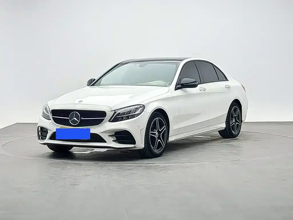 Mercedes-Benz C-Class — фото 1