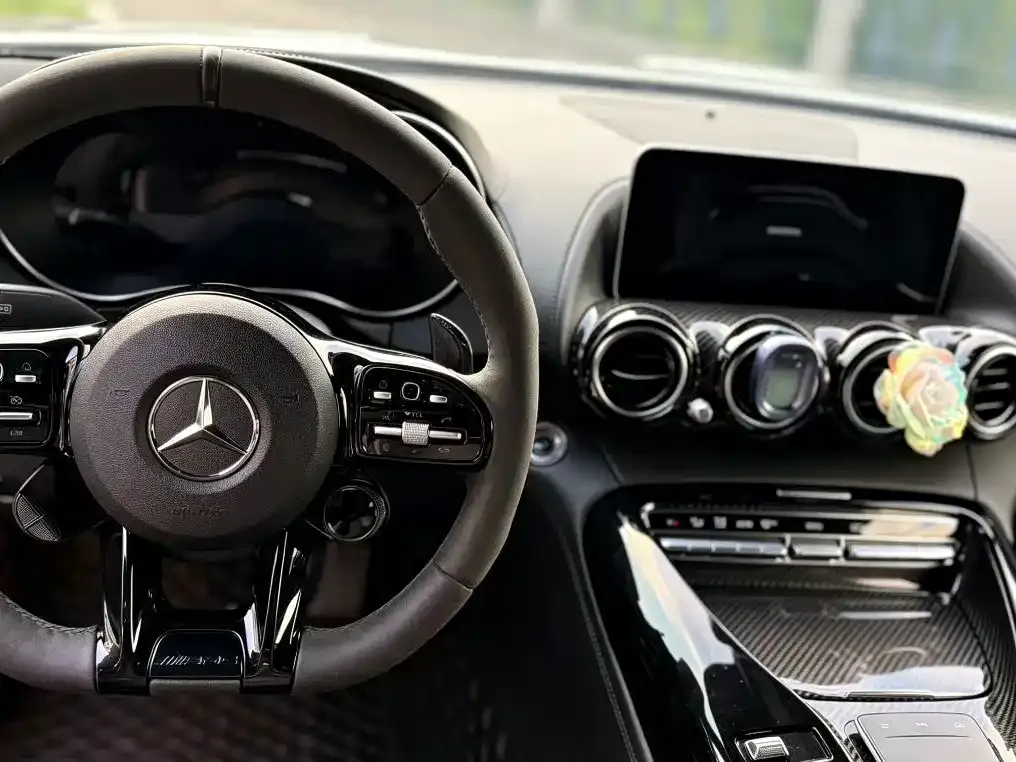 Mercedes-Benz AMG GT — фото 5