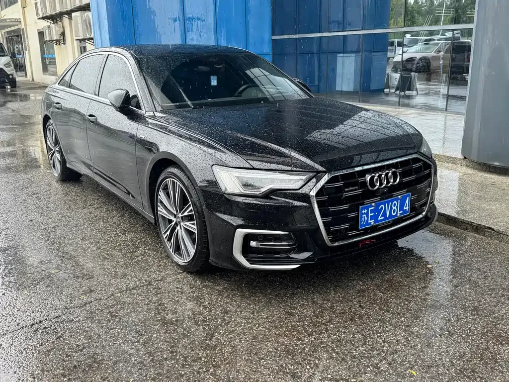 Audi A6L — фото 6