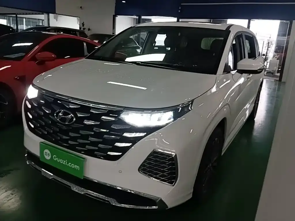 Hyundai Custo — фото 1
