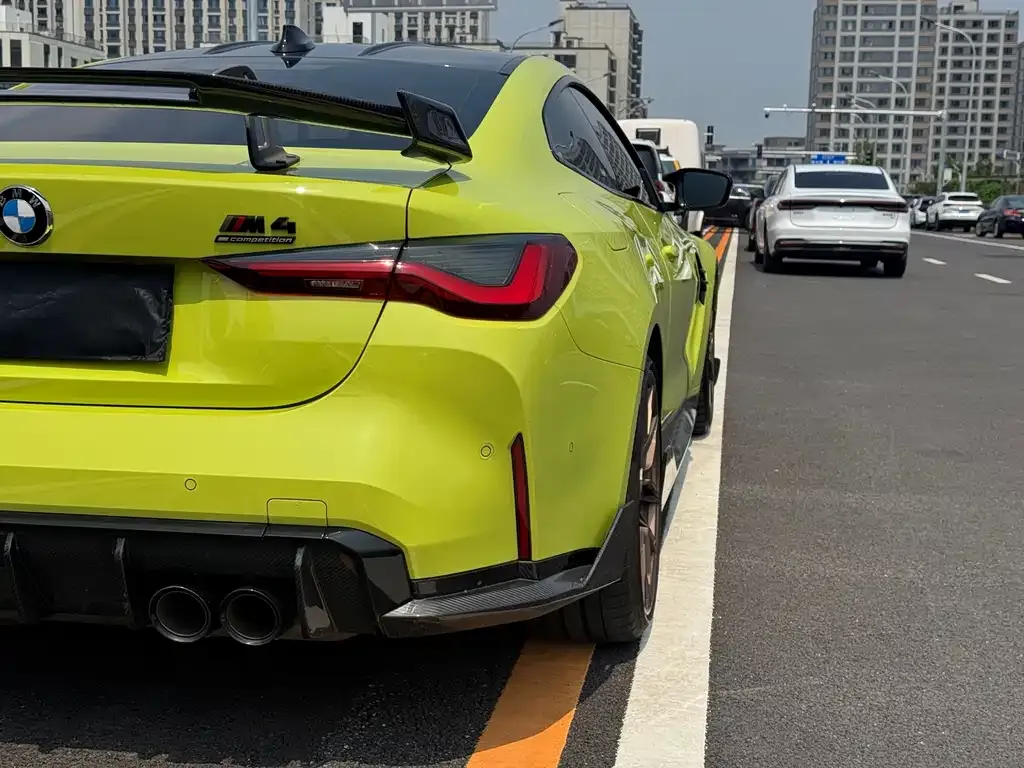 BMW M4 — фото 7
