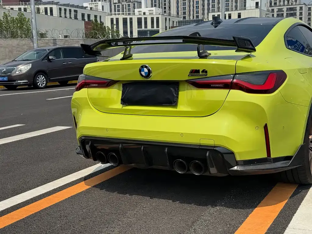 BMW M4 — фото 5