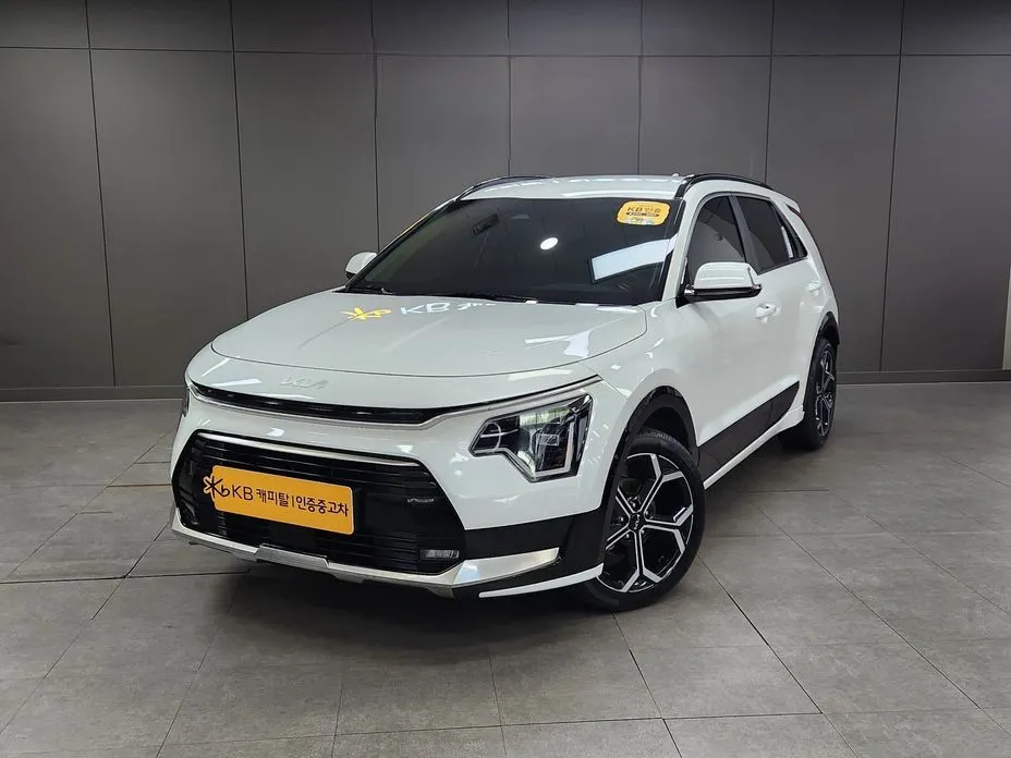 Kia Niro — фото 1