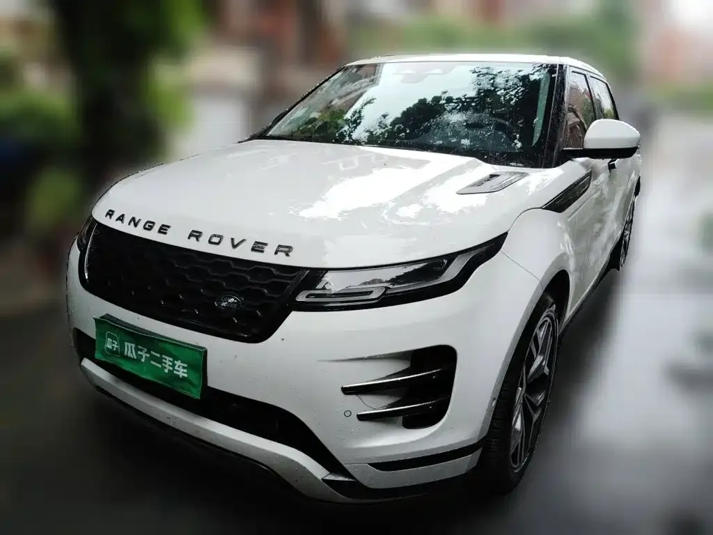 Land Rover Evoque — фото 1