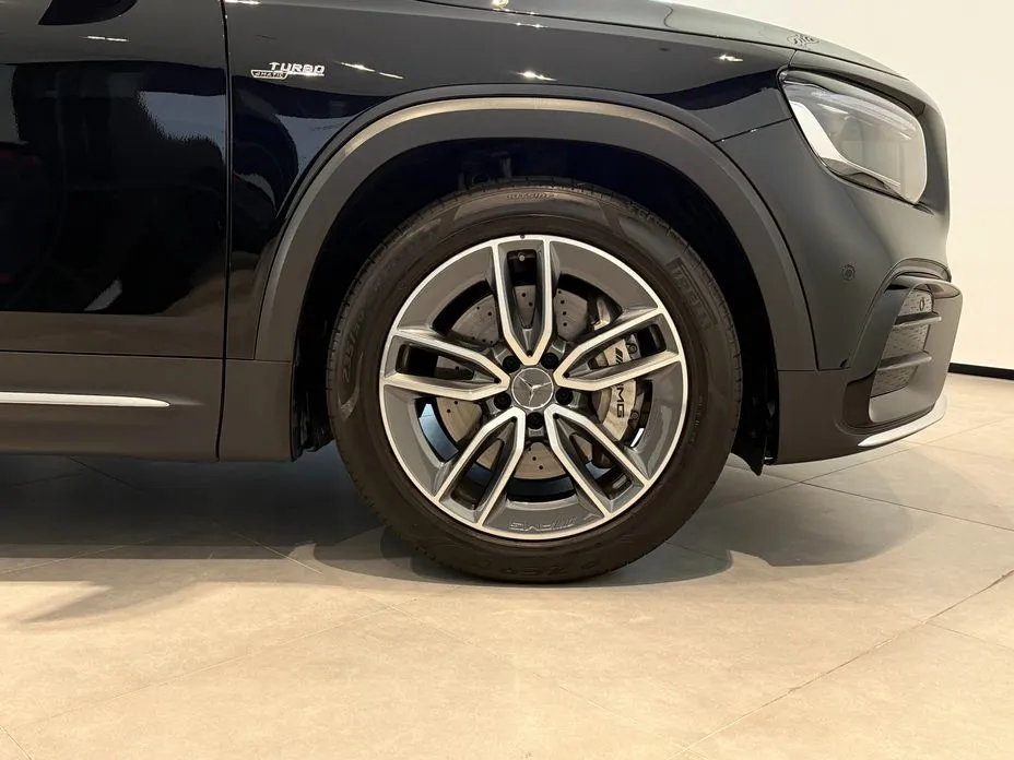 Mercedes-Benz GLB-Class — фото 10