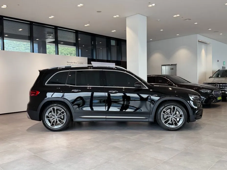 Mercedes-Benz GLB-Class — фото 7