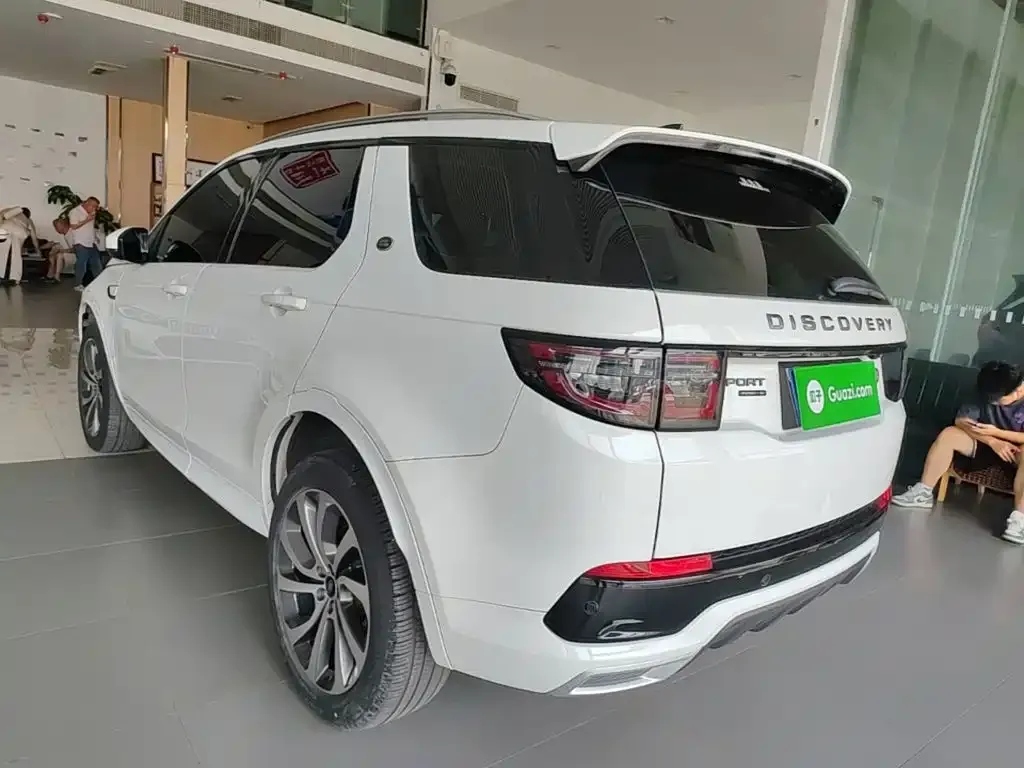 Land Rover Discovery Sport — фото 6