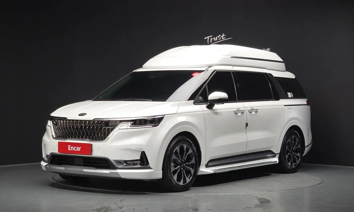 Kia Carnival — фото 1