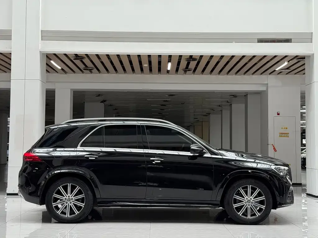 Mercedes-Benz GLE (Import) — фото 10
