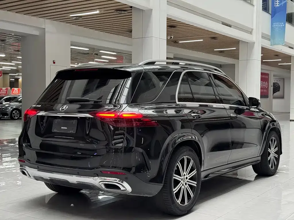 Mercedes-Benz GLE (Import) — фото 2