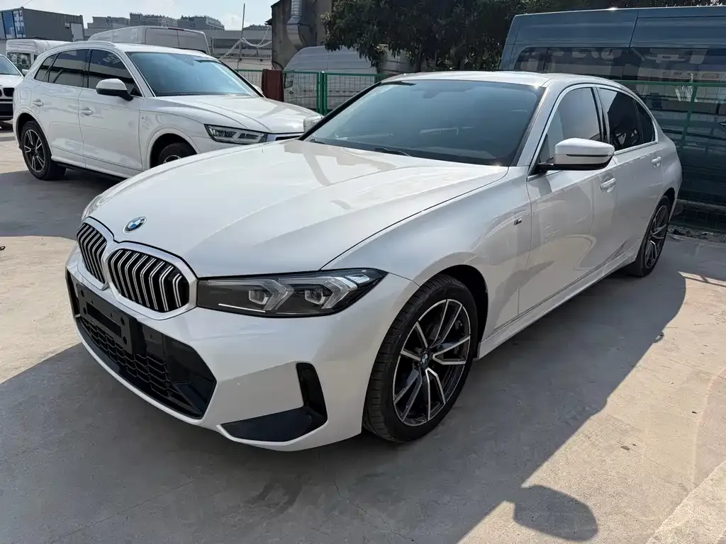 BMW 3 Series — фото 1