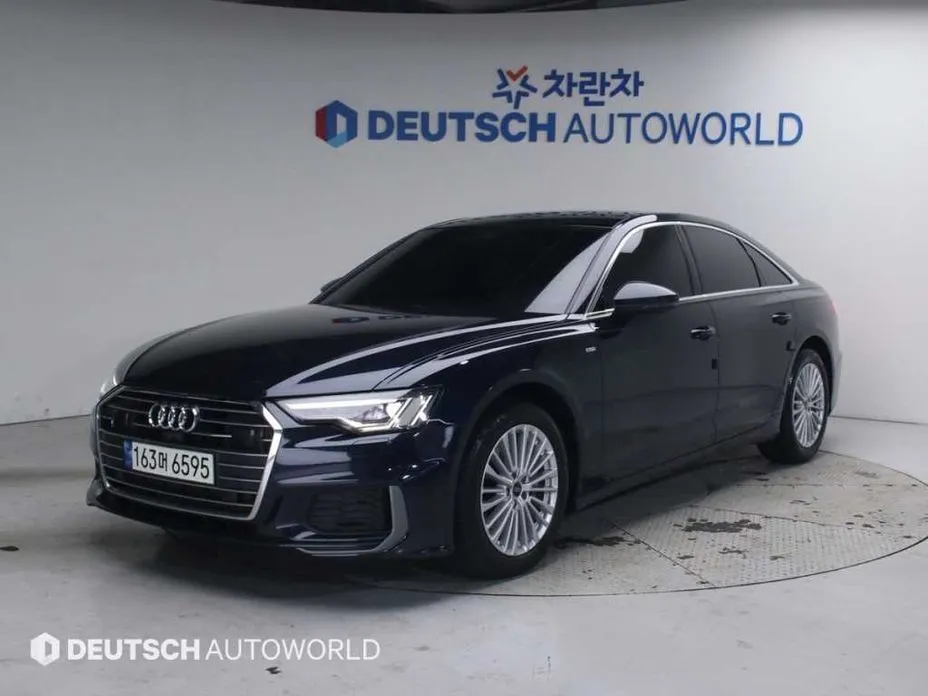 Audi A6 — фото 1