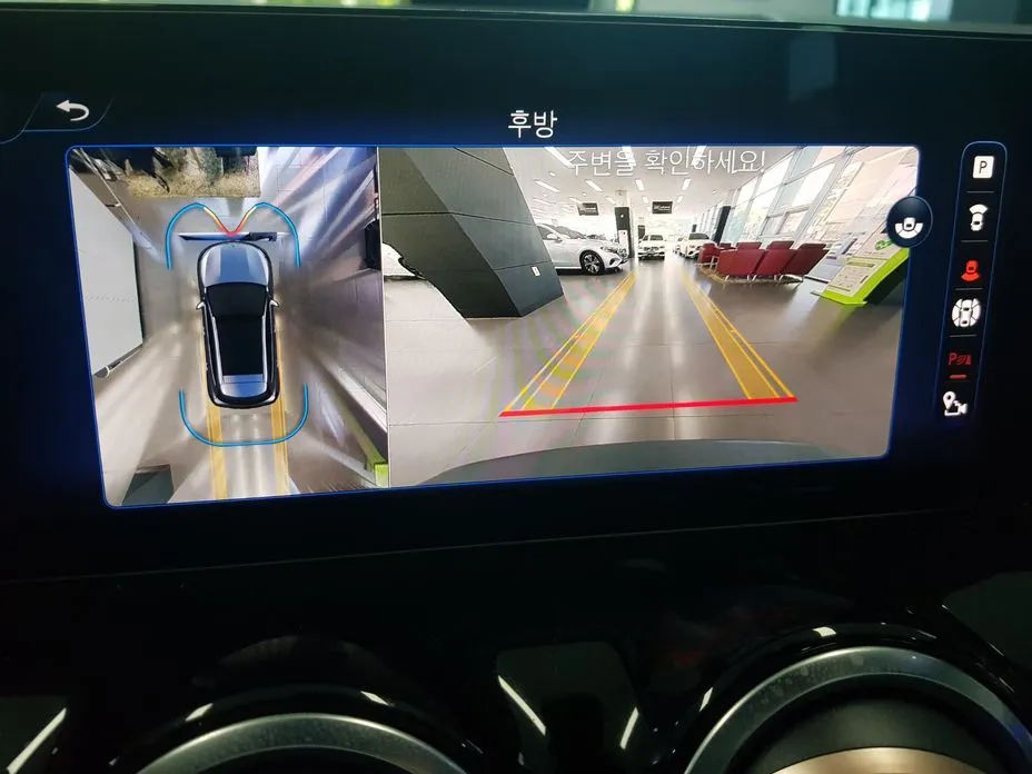 Mercedes-Benz EQA — фото 9