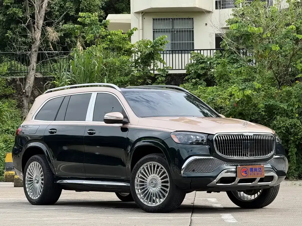 Mercedes-Benz GLS — фото 10