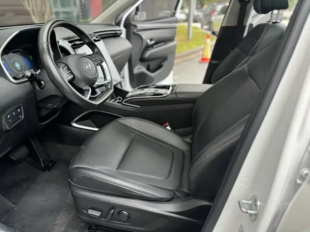 Hyundai Tucson — фото 6