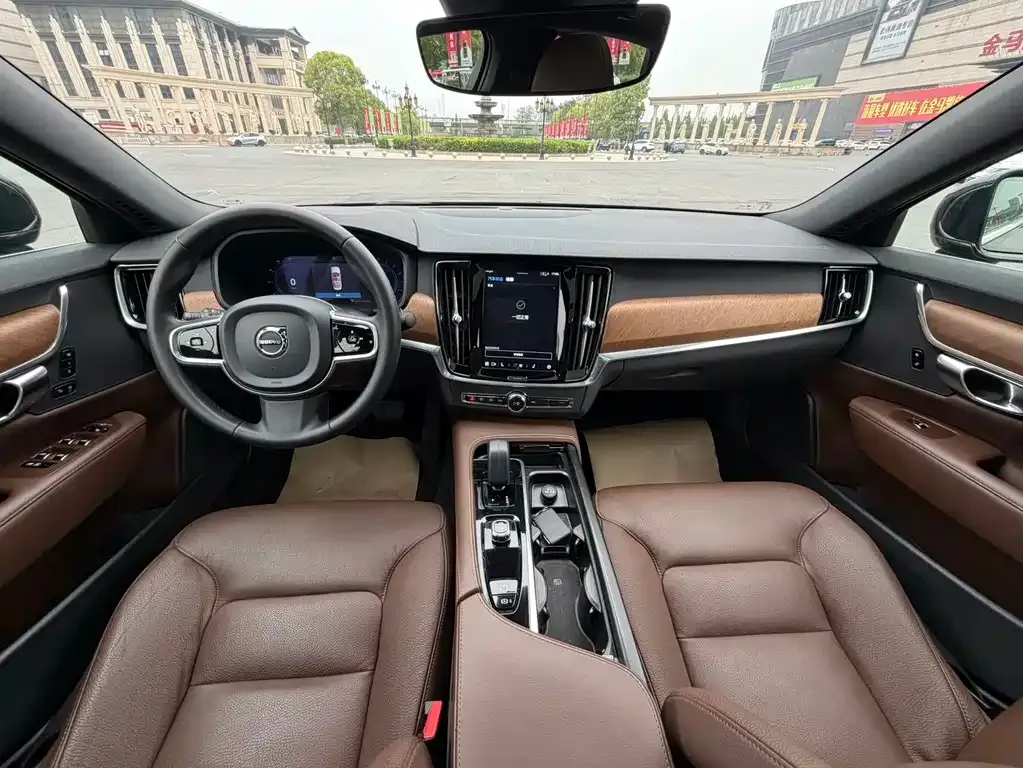 Volvo S90 — фото 3