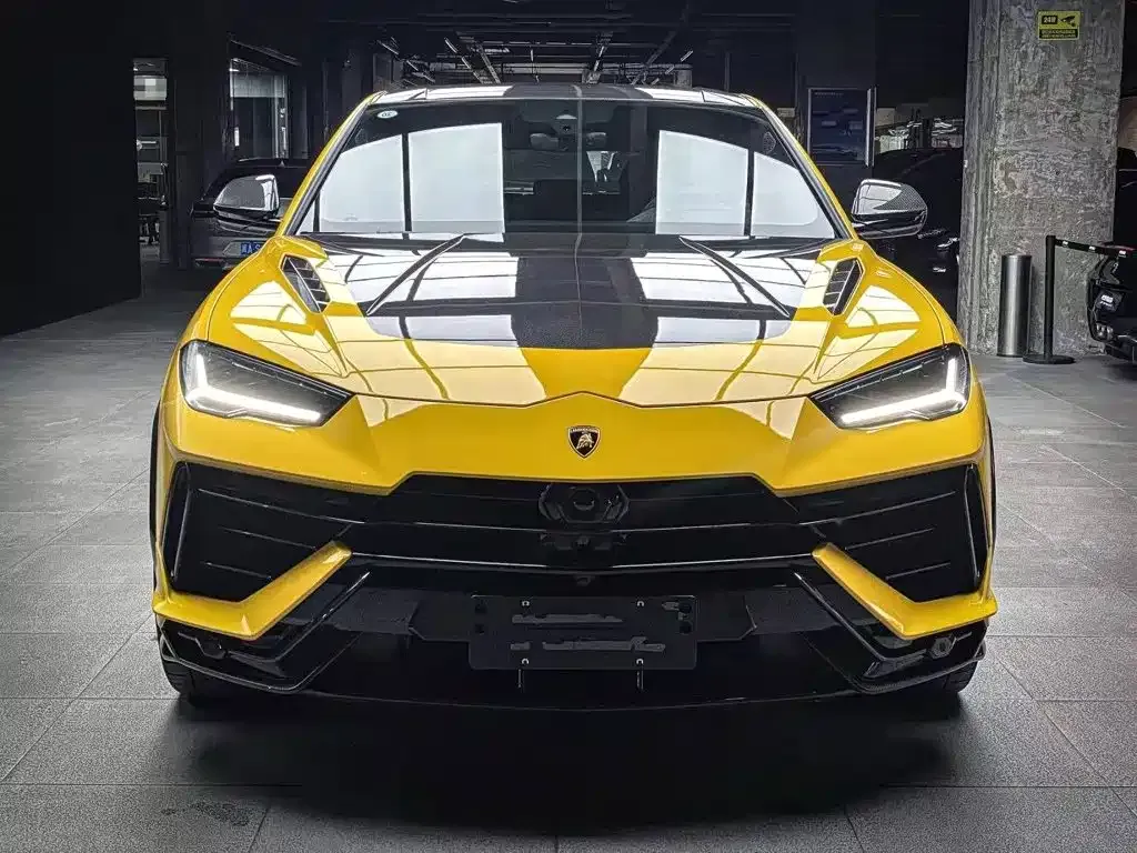 Lamborghini Urus — фото 4