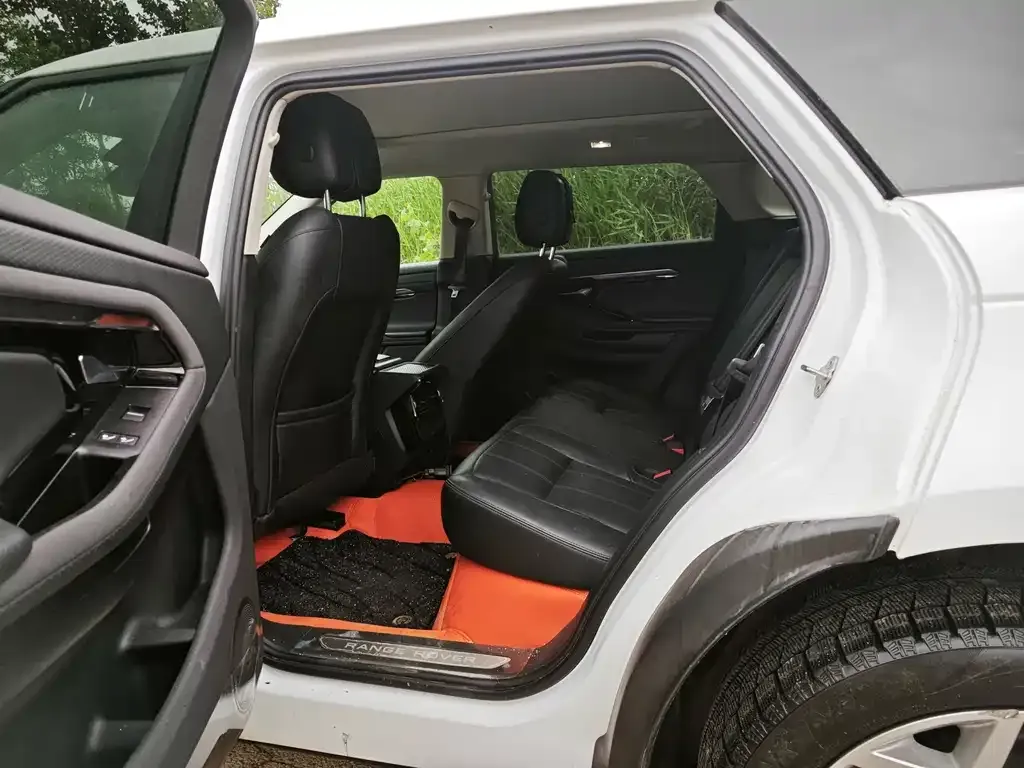 Land Rover Evoque — фото 2
