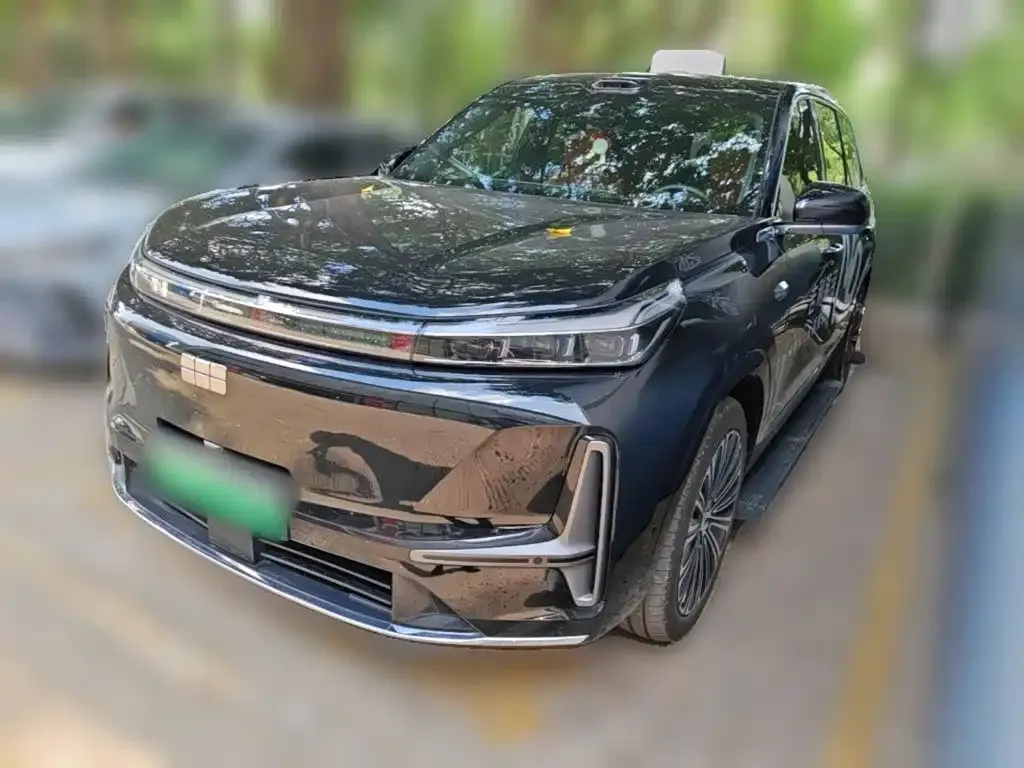 Geely Galaxy M9 — фото 1