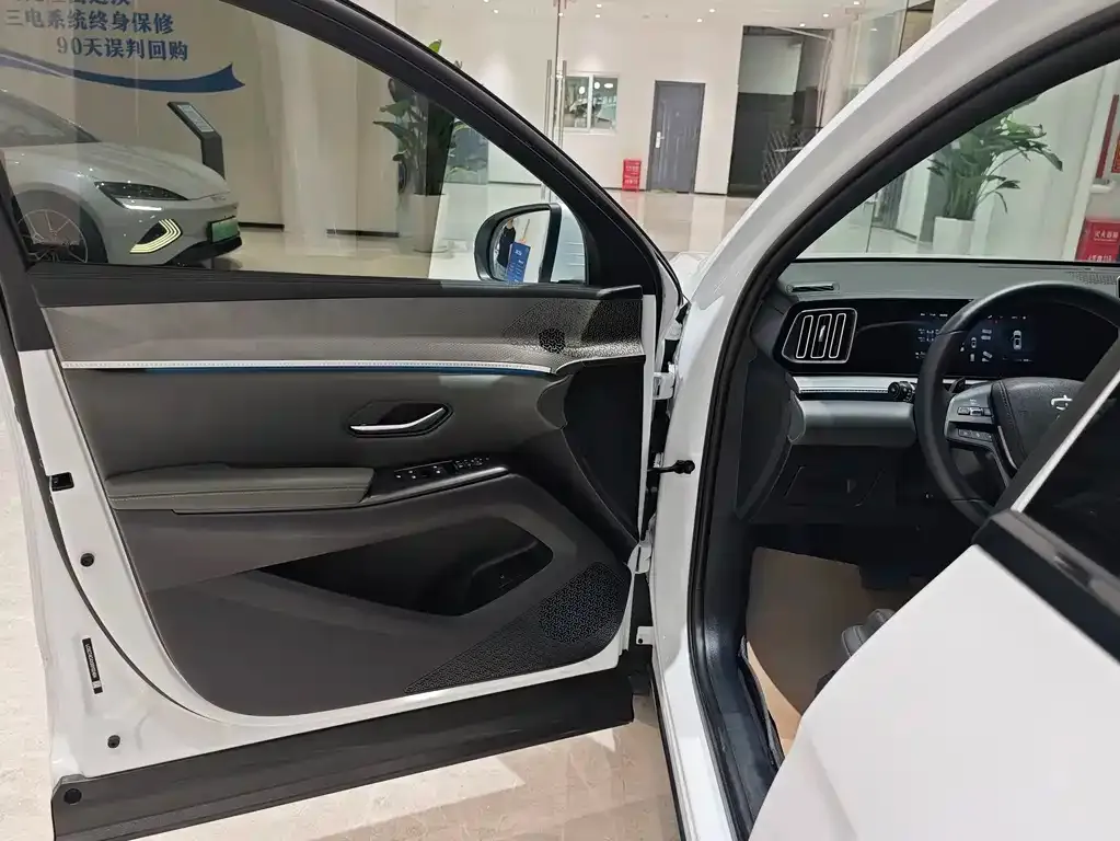 BYD Pro New Energy — фото 7