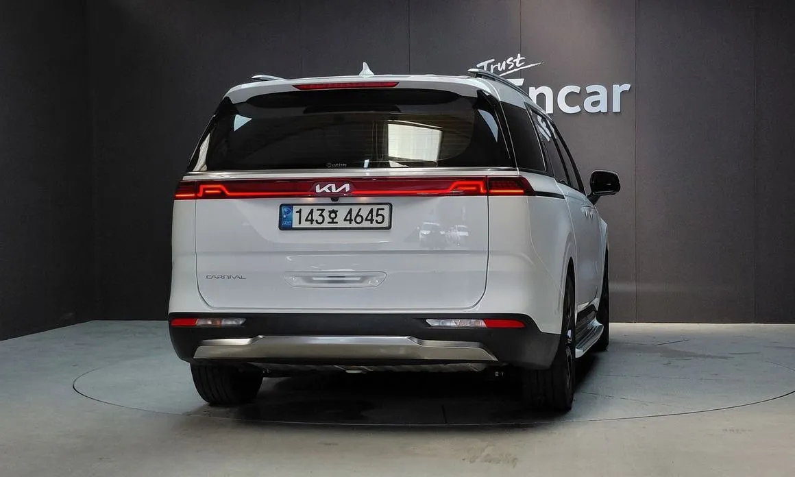 Kia Carnival — фото 2