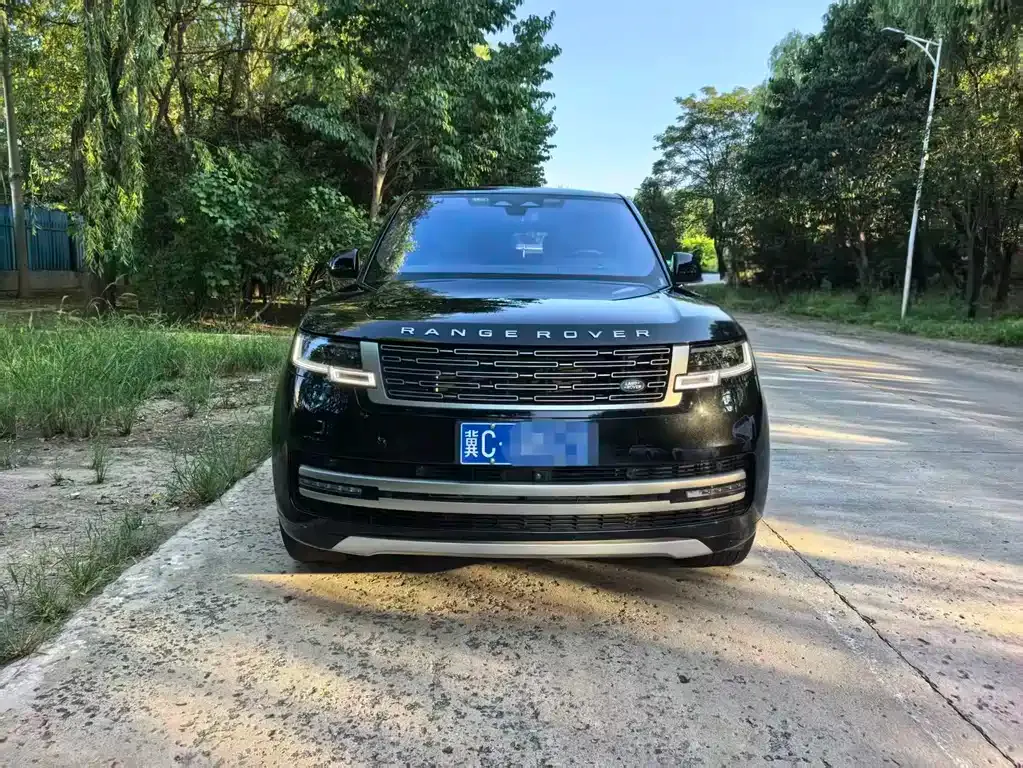 Land Rover Range Rover — фото 1