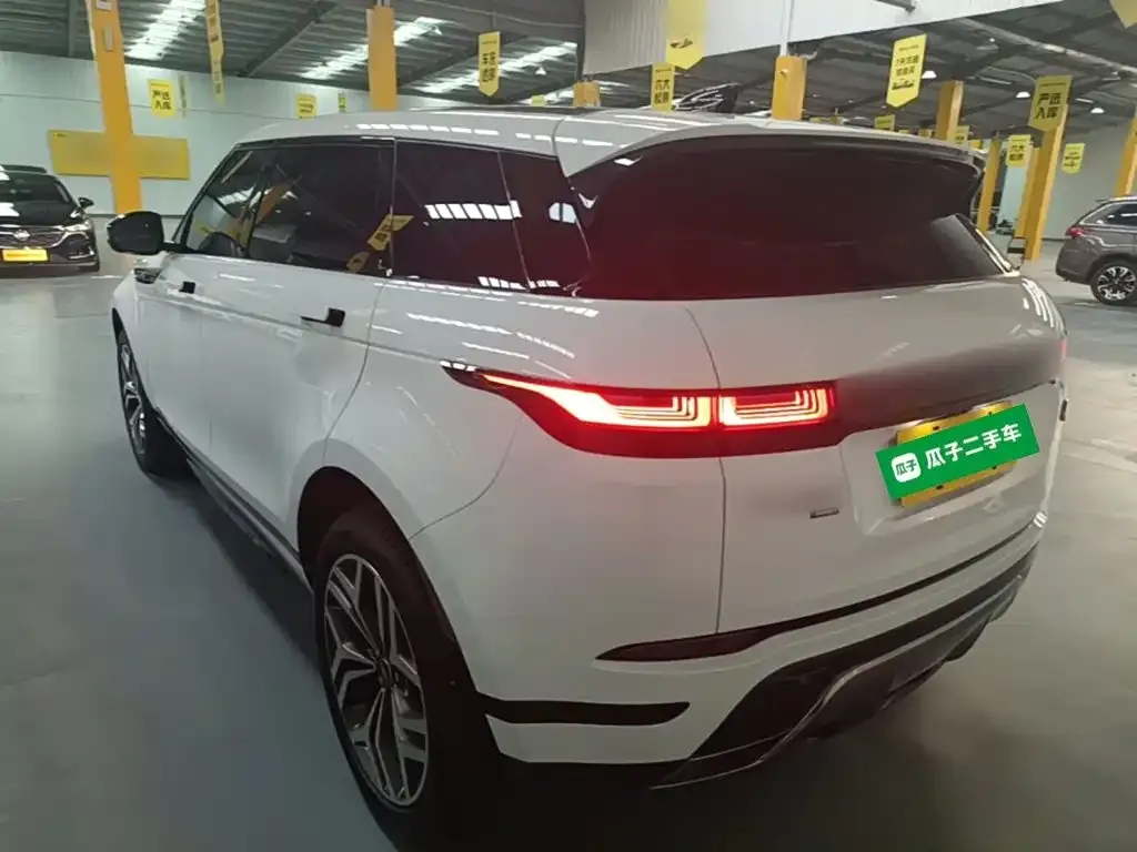 Land Rover Evoque — фото 6