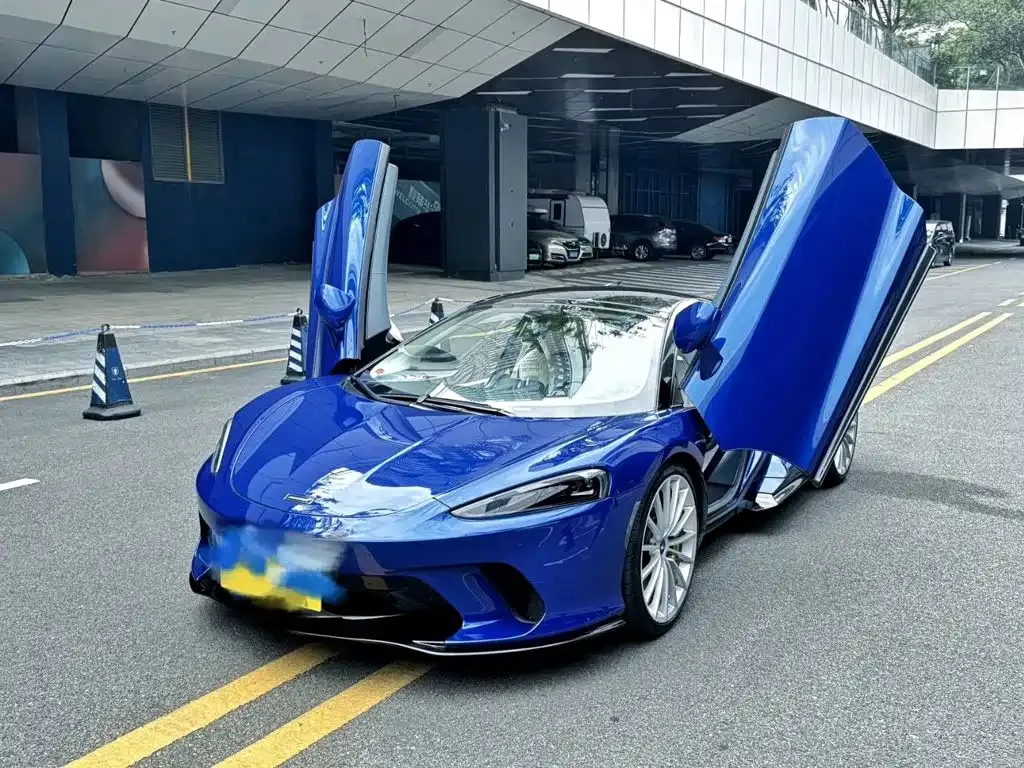McLaren GT — фото 1