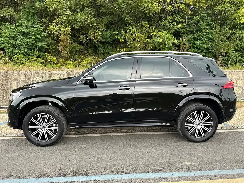 Mercedes-Benz GLE (Import) — фото 10