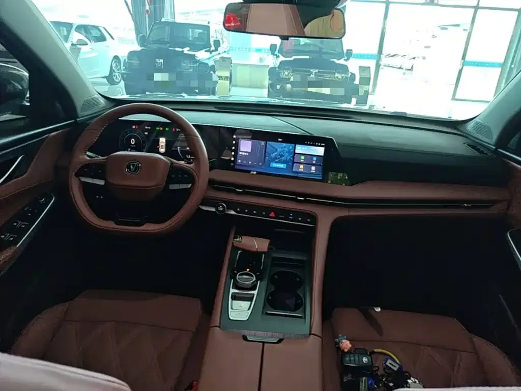 Changan CS75 PLUS — фото 3