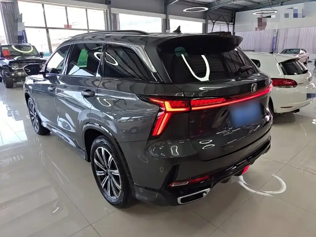 Changan CS75 PLUS — фото 6