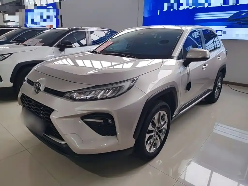 Toyota Wildlander — фото 1