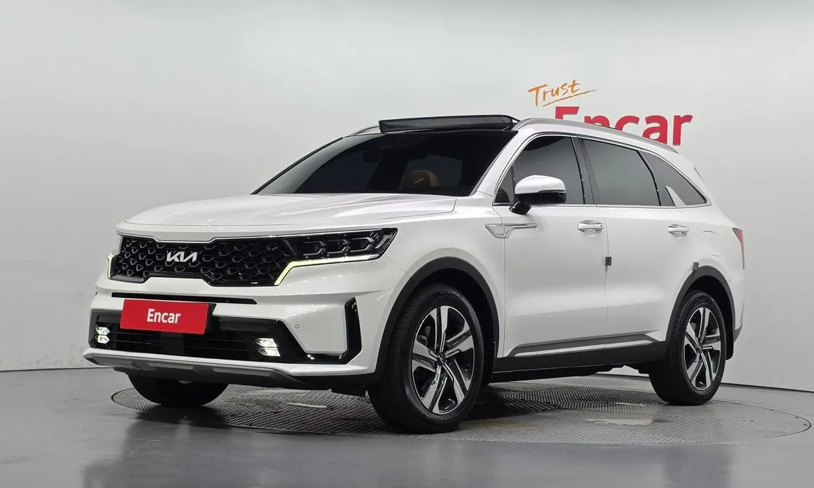 Kia Sorento — фото 1
