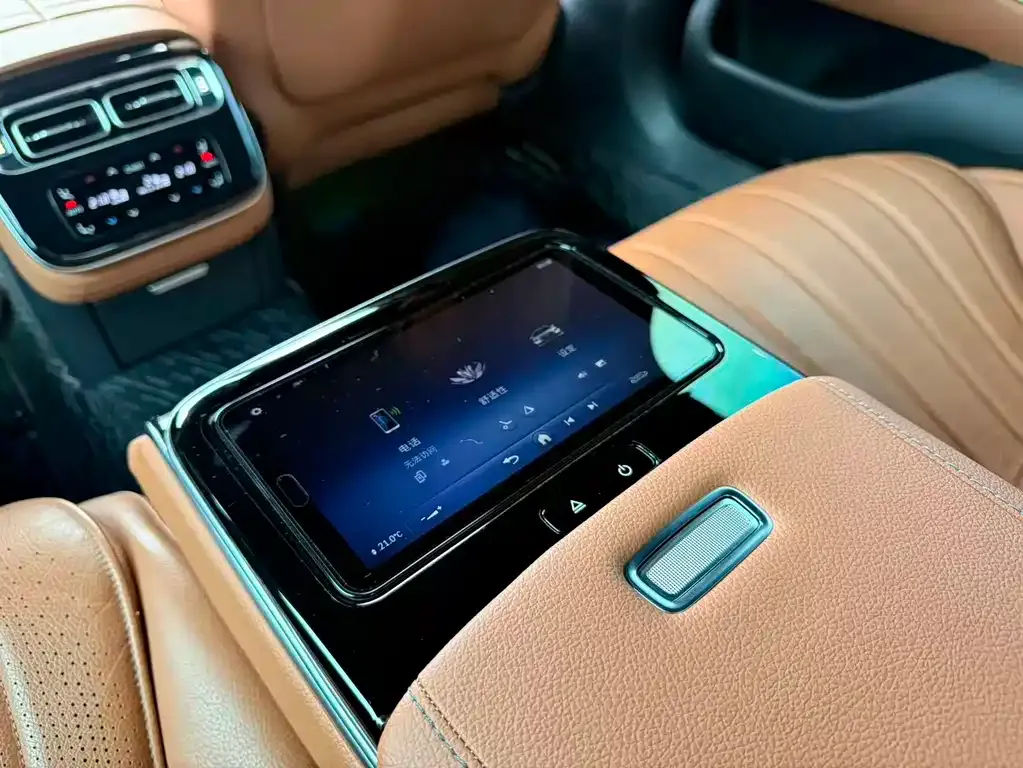Mercedes-Benz S-Class — фото 2