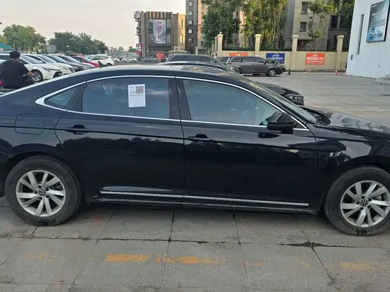 Volkswagen Passat — фото 2