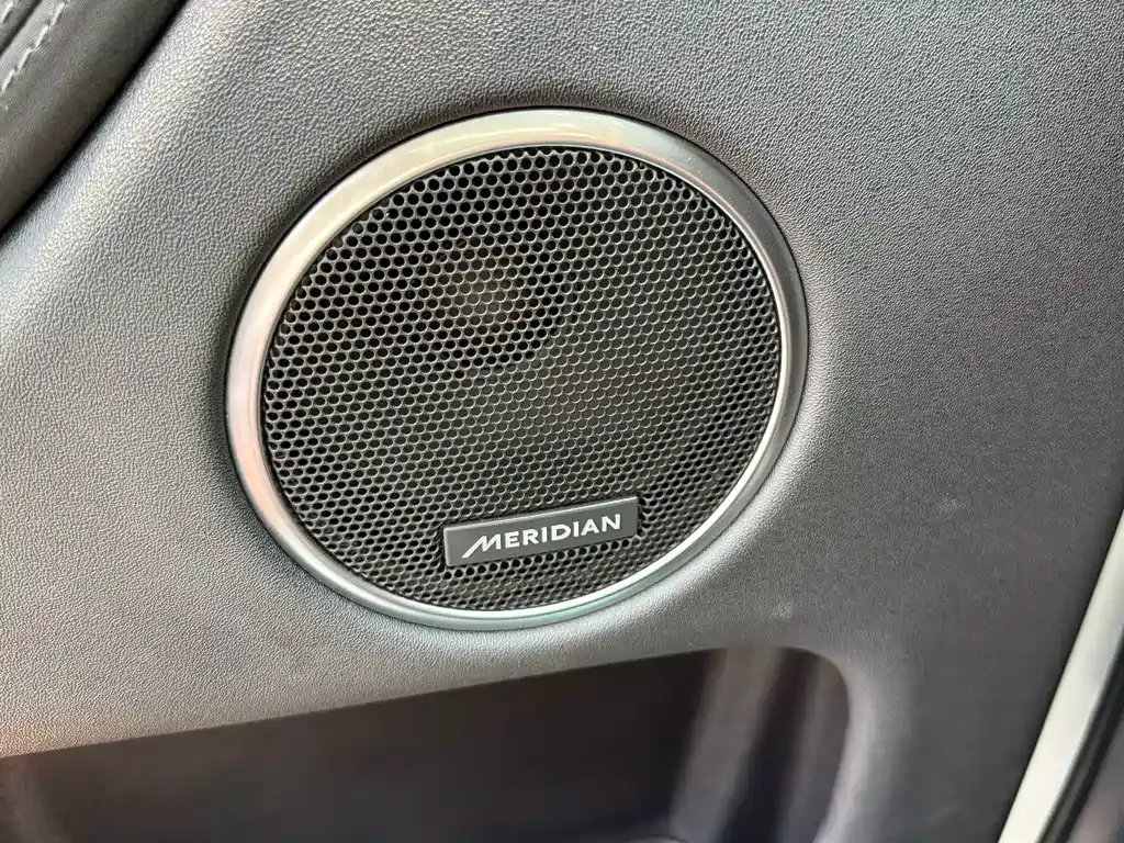 Land Rover Discovery Sport — фото 10