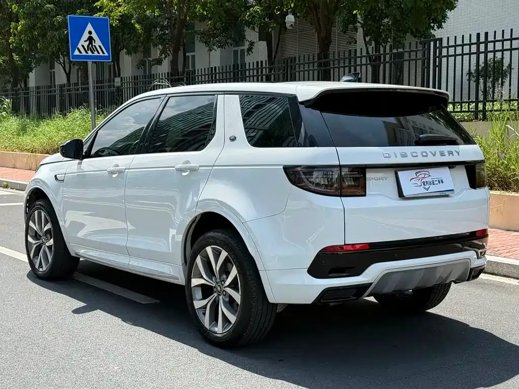 Land Rover Discovery Sport — фото 5